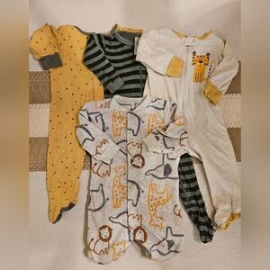 Baby Footed Pajamas Set - Animal Prints Set Of 4 Sz 6-9M
